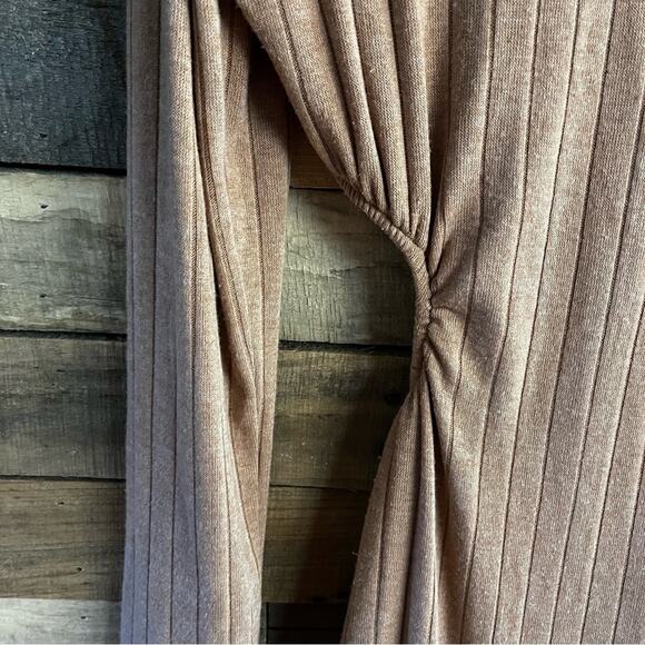 Altar’d State Tan Ribbed Cutout Back Dress Size Large - Picture 4 of 13